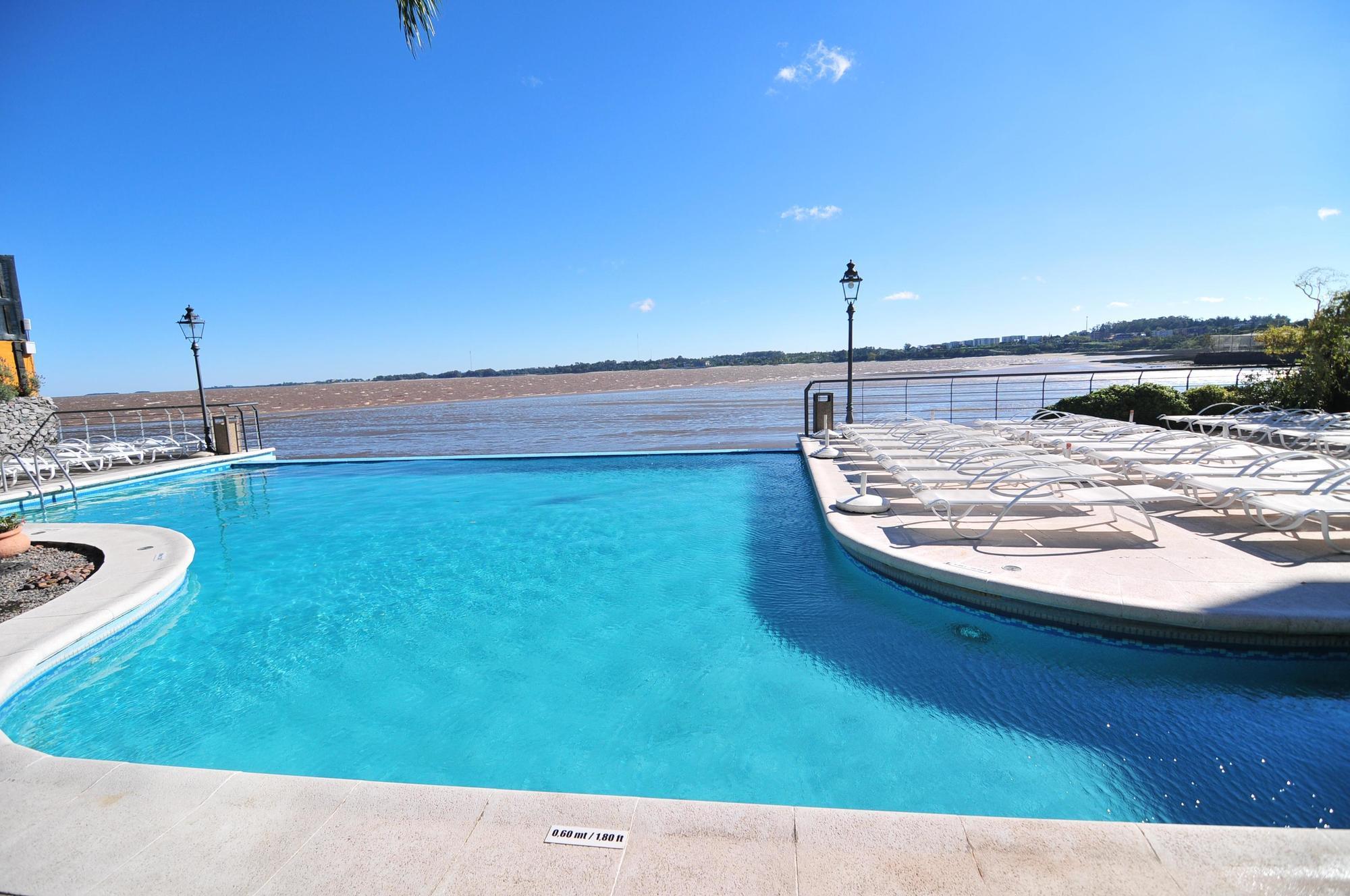 Hotel Radisson Colonia Del Sacramento